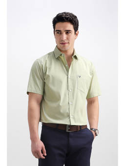 Allen Solly - Green Textured Cotton Regular Fit Shirt