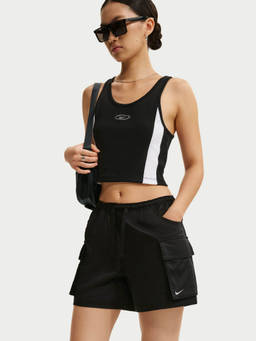 Nike - Women Black Sportswear Shorts