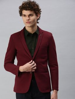 SHOWOFF - Men Solid Maroon Single Breasted Blazer