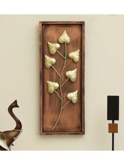 Vedas - W-Holly Leaf Wall Decor