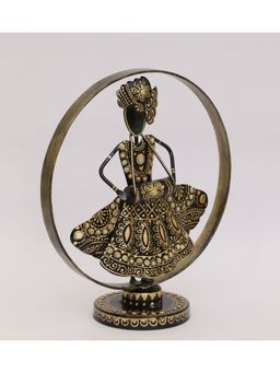 Vedas - F-Anushree Dholak Doll Table Decor