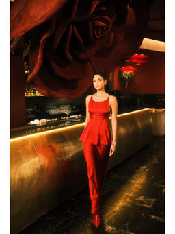 Contemponari - The Juliet Red Top With Skirt