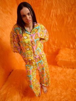 Sweet Dreams - Womens Playful Garfield Front Open Shirt with Pyjama