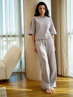 Sweet Dreams - Womens Chic Solid T-Shirt with Pyjama