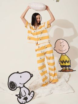 Sweet Dreams - Womens Cute Snoopy and Charlie Brown Front Open Shirt with Pyjama