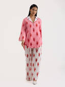 Pink color option, Currently selected