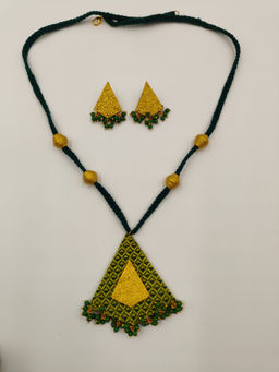LADDKI - Black Pearl Traditional Jewellery Set (17)