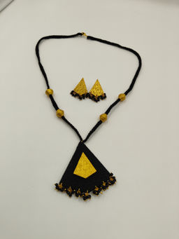 LADDKI - Black Pearl Traditional Jewellery Set (17)