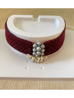 LADDKI - White Stones Western Jewellery Set