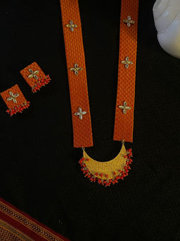 LADDKI - Orange Pearl Traditional Jewellery Set (17)