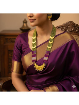 LADDKI - White Pearl Traditional Jewellery Set (18)