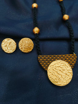 LADDKI - Brown Statement Traditional Jewellery Set (17)
