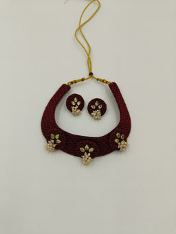 LADDKI - White Pearl Traditional Jewellery Set
