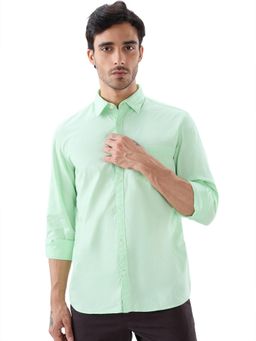 Parx - Slim Fit Solid Light Green Shirt