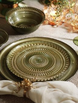 Pure Home + Living - Green Ribbed Dessert Plates (Set of 2)