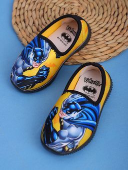 Kidsville - Dc Comics Batman Printed Yellow Sneakers