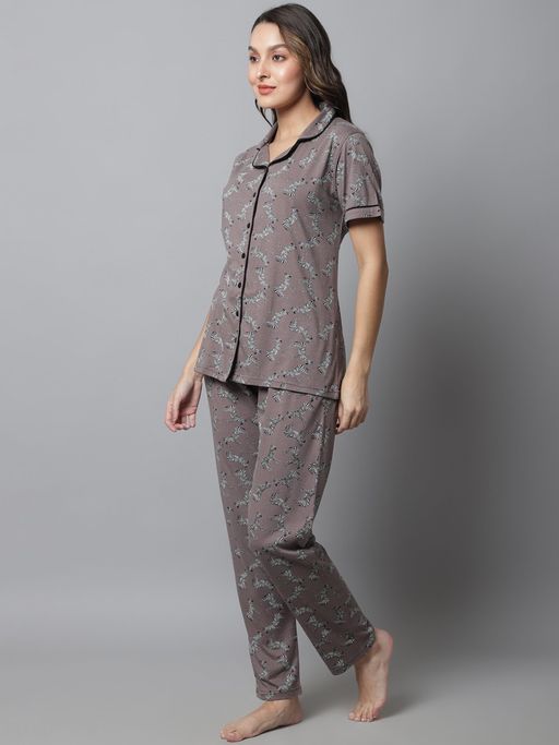 Buy Kanvin Graphic Printed Night Suit (Set of 2) Online
