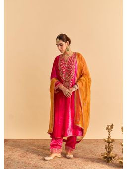 Sheetal Batra - Fareeha - Silk Velvet Rani Hot pink Kurta With Salwar And Dupatta