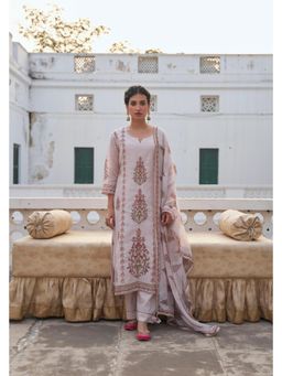 Karaj Jaipur - Off White Chanderi Embroidered Kurta with Pant and Dupatta