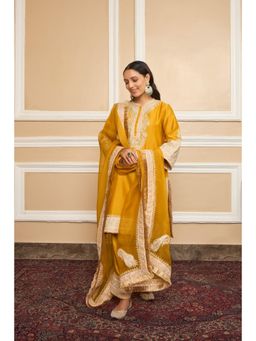 Sheetal Batra - Sabaa - Glaze Mustard Short Kurta With Salwar And Dupatta