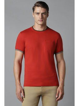 Louis Philippe - Men Red Solid Front Pocket Crew Neck T-Shirt