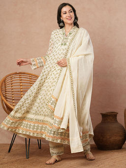 FASHOR - Off White Floral Anarkali Kurta with Pant and Dupatta (Set of 3)