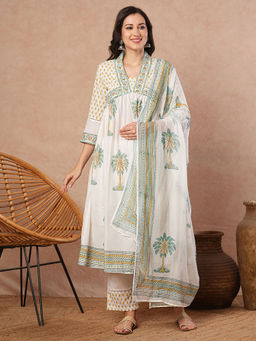 FASHOR - White Floral Kurta with Palazzo and Dupatta (Set of 3)