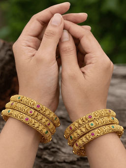 GRIIHAM - Gold Plated Set of 6 Temple Collection Bangles