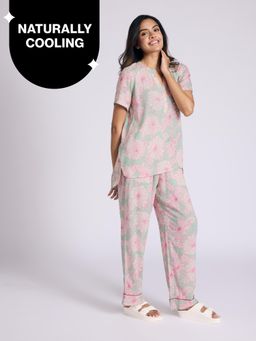 Nykd by Nykaa - Breezy Rayon Pyjama Coord Set With Flattering High Low Hem Top Nys933 Green Floral