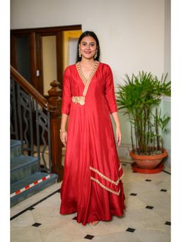 Label Rishmaan - Vista 2.0 Red Embroidered Dress