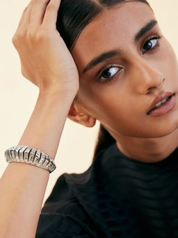 Isharya - Silver Disco Mirror Rib Cuff (Extra Small)