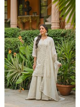 Mahee Jaipur - White Thread Embroidered Lace Chanderi Kurta with Lehenga and Dupatta (Set of 3)
