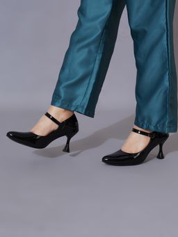 Shoetopia - Black Classic Pointed-Toe Pump Heels