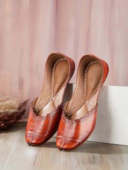 Fabindia - Brown Leather Jutties