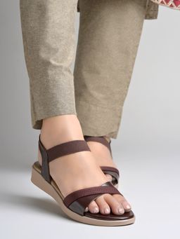 Shoetopia - Black Cross-Strap Comfort Wedge Sandals