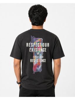 RINO7 - Mens Typography Printed Black Regular Fit Round-Neck T-shirt