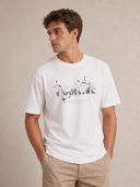 White color option, Currently selected