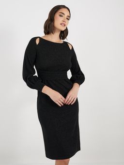 Styli - Black Solid Bodycon Knee Length Dress