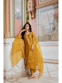 LABEL MAE - Womens Yellow Kurta with Pant and Dupatta