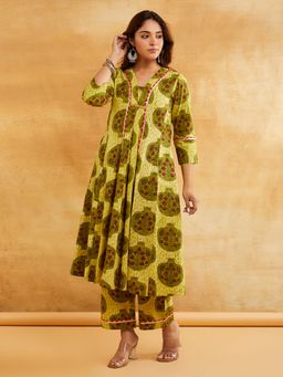 Shri Sanyogini - Womens Yellow Anarkali Kurta with Pant