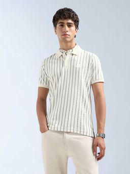 Flying Machine - Men White Cotton Relaxed Fit Polo T-Shirt