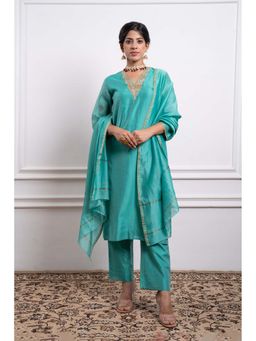 Vinusto - Chanderi Handloom Embroidered Straight Kurta with Pant and Dupatta (Set of 3)