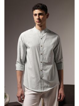 Eszett - Men Green Cotton Stripes Shirt