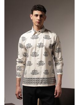 Eszett - Men Cream Cotton Floral Shirt