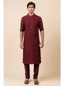 Maroon color option, Currently selected
