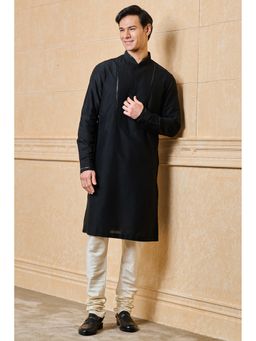 TASVA - Men Black Viscose Blend Solid Kurta with Pyjama