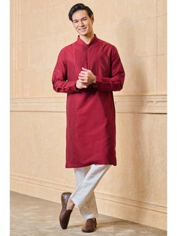 TASVA - Men Maroon Viscose Blend Solid Kurta with Pyjama