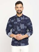 Navy Blue color option, Currently selected
