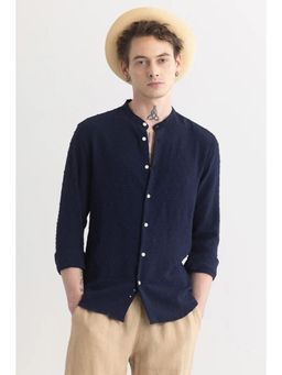 Snitch - Men Navy Blue Textured Cotton Casual Shirt