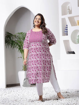 Stylum - Women Plus Size Pink Floral Printed Cotton Straight Kurta